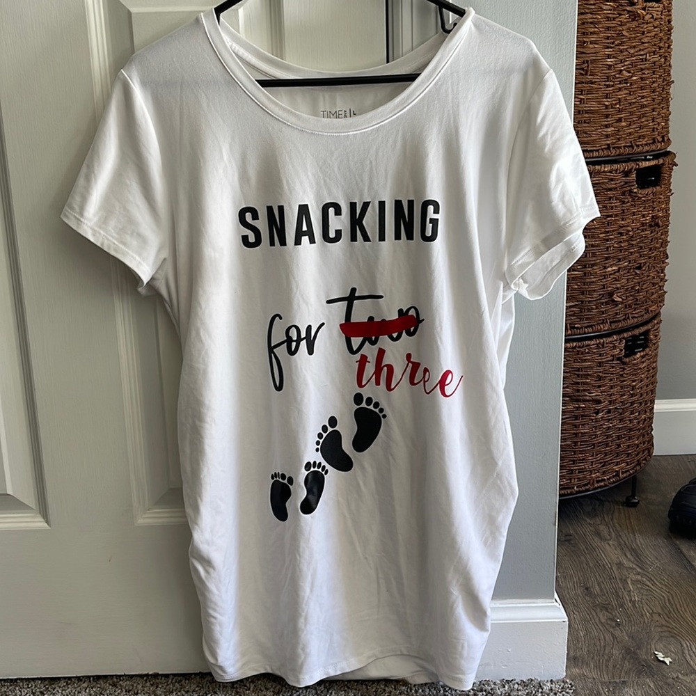 Twin Maternity shirt! Time and Tru size L.